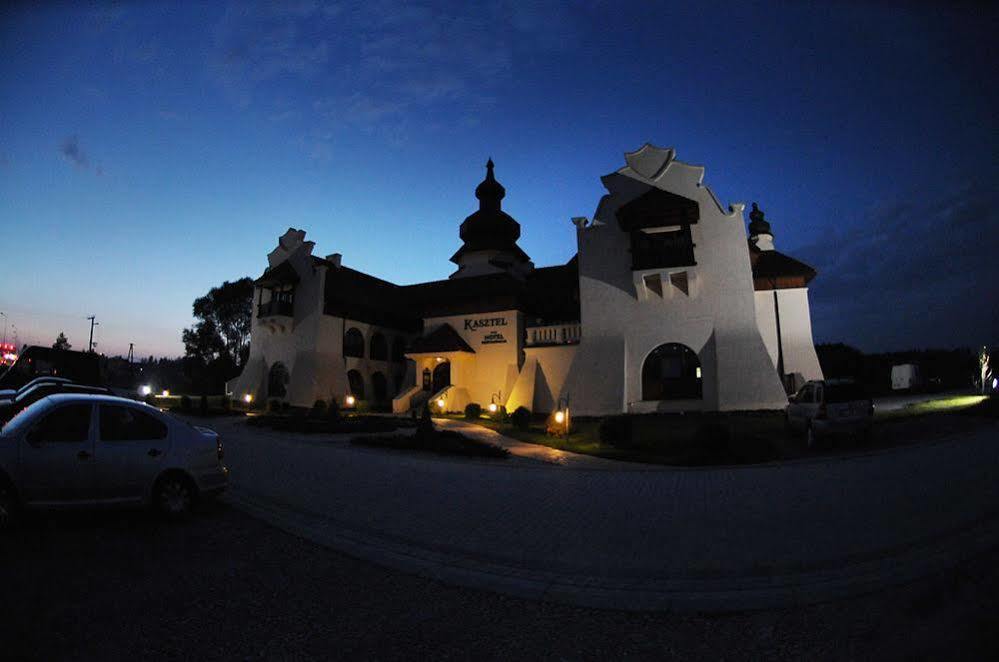 Hotel Kasztel Rzezawa Eksteriør bilde